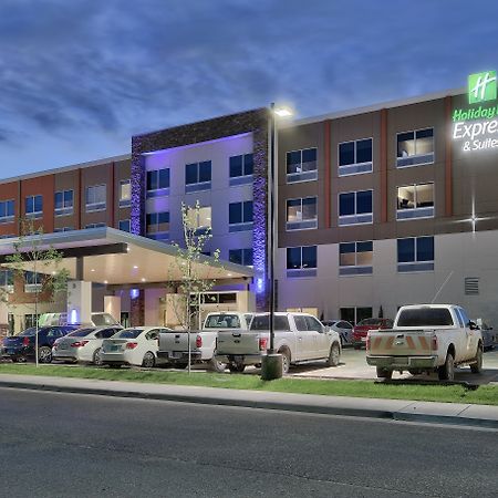Holiday Inn Express & Suites - Roswell By Ihg Exterior foto