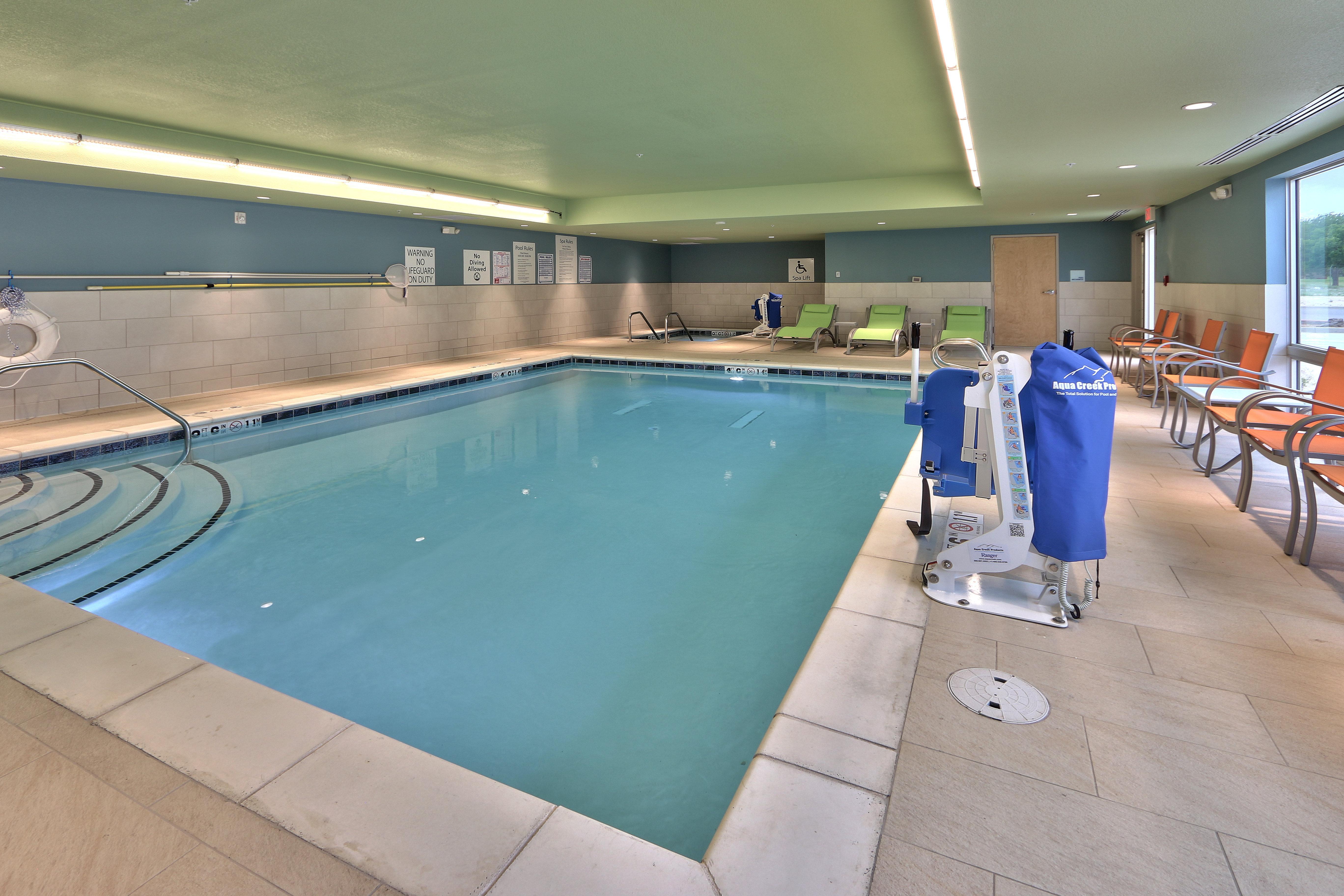 Holiday Inn Express & Suites - Roswell By Ihg Exterior foto